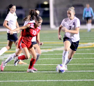Red Riders, Big Red battle to draw